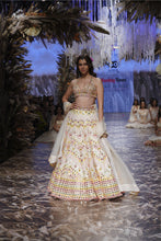 Load image into Gallery viewer, ADARA LEHENGA SET