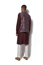 Load image into Gallery viewer, Wine Printed Bundi Kurta Set
