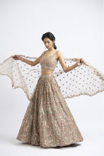 Load image into Gallery viewer, LEHENGA CHOLI SET