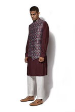 Load image into Gallery viewer, Wine Printed Bundi Kurta Set