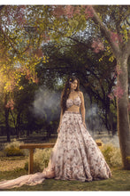 Load image into Gallery viewer, LILAC 3D LEHENGA CHOLI SET WITH BELT