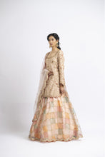 Load image into Gallery viewer, KURTA LEHENGA SET