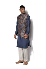 Load image into Gallery viewer, Blue Printed Bundi Kurta Set