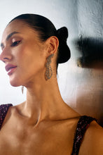 Load image into Gallery viewer, Deep Wine Net Lehenga Set