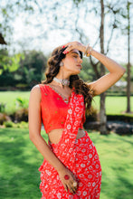 Load image into Gallery viewer, Cherry Red Floral Printed Pre-Stitched Saree Set
