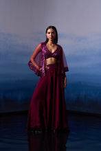 Load image into Gallery viewer, WINE ORGANZA CAPE SET