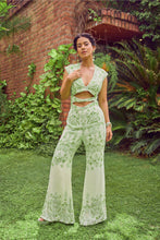Load image into Gallery viewer, Green Ivy Grace