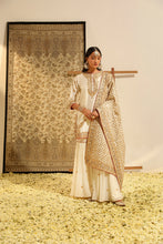 Load image into Gallery viewer, Short kurta with garara and odhni