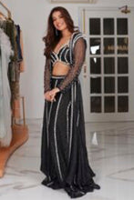 Load image into Gallery viewer, Girlfriends