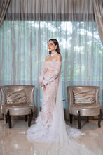 Load image into Gallery viewer, Silver Lining