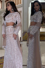 Load image into Gallery viewer, Girlfriends