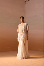 Load image into Gallery viewer, 3PCS WHITE CAPE WITH DRAPED SAREE