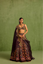 Load image into Gallery viewer, black lehenga set