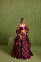 Load image into Gallery viewer, purple pre draped saree