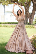 Load image into Gallery viewer, Cedar Rose Bridal Gown