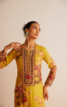 Load image into Gallery viewer, TRISHA SUIT SET
