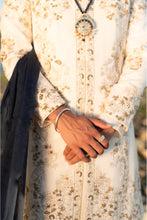 Load image into Gallery viewer, Ivory Pearl Sherwani