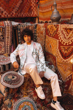 Load image into Gallery viewer, The Water Lily Concept Look