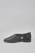 Load image into Gallery viewer, Black Herringbone Peshawaris