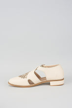 Load image into Gallery viewer, Ivory Crown Buckle Sandals