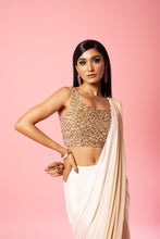 Load image into Gallery viewer, Ivory and golden ombre saree