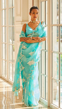 Load image into Gallery viewer, Blue Flower Saree Set