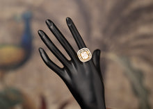 Load image into Gallery viewer, Khulat