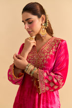 Load image into Gallery viewer, Aynaz - Hotpink Kurta with Salwar