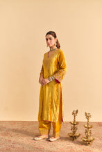Load image into Gallery viewer, Aynaz - Mustard Kurta with Salwar