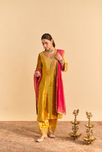 Load image into Gallery viewer, Aynaz - Mustard Kurta with Salwar
