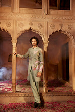 Load image into Gallery viewer, AADAR SHERWANI SET