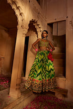 Load image into Gallery viewer, LEHER LEHENGA SET