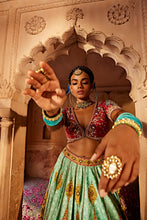 Load image into Gallery viewer, KIMAYA LEHENGA SET