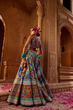 Load image into Gallery viewer, AADHYA LEHENGA SET