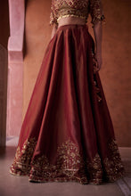 Load image into Gallery viewer, Maroon and beige shimmer tissue silk blouse, lehenga and dupatta
