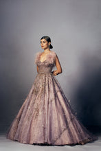 Load image into Gallery viewer, Linda Shimmer Organza gown