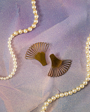 Load image into Gallery viewer, Floret Gold Kalgi