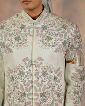 Load image into Gallery viewer, Gold Beam