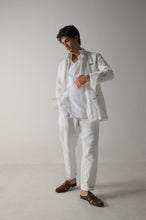 Load image into Gallery viewer, Ivory pin tuck Jacket