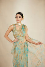 Load image into Gallery viewer, MINT ORGANZA FLORAL SAAREE SET