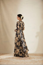 Load image into Gallery viewer, BLACK FLORAL JUMPSUIT SET