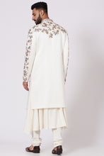 Load image into Gallery viewer, Fleur Bloom