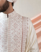 Load image into Gallery viewer, Ivory Jamawaar sherwani