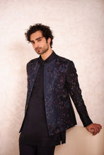 Load image into Gallery viewer, The Ombré Mojo Short Jacket