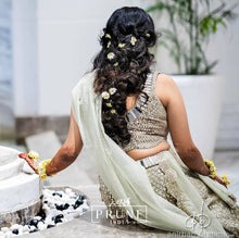 Load image into Gallery viewer, Yellow Floral Jewellery Set (Wbte3Ch-04)