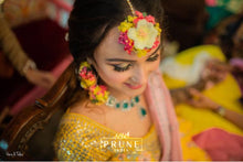 Load image into Gallery viewer, Yellow Floral Jewellery (Bstj-02)