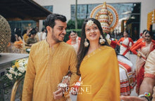 Load image into Gallery viewer, Ivory Floral Jewellery Set (Sstjhk-04)