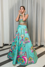 Load image into Gallery viewer, Swarovski Crystal Necklace With Green Beads