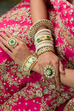 Load image into Gallery viewer, Green Meenakari Necklace