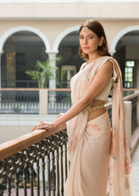 Load image into Gallery viewer, Statement Maang Tikka